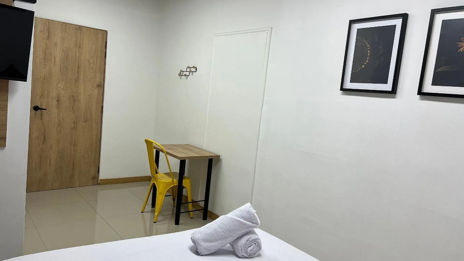아파트 Espectacular Y Espacioso Apartamento En Laureles 메딜린